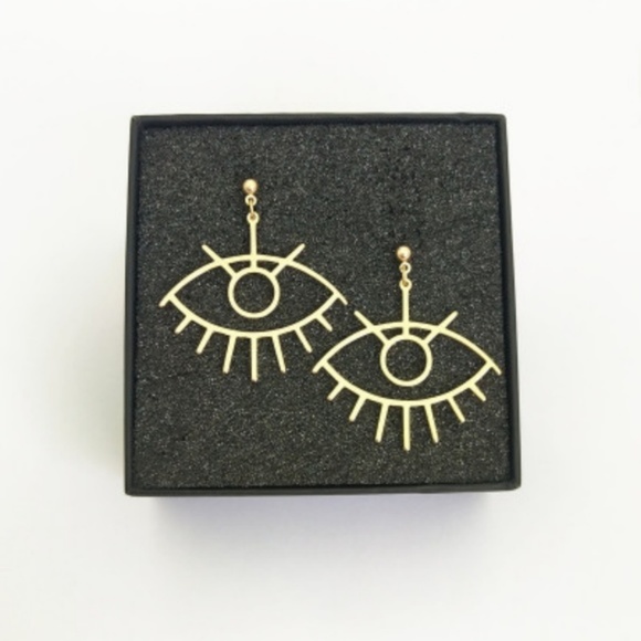dora boutique Jewelry - Minimalist Artists Art Eye Drop Earrings